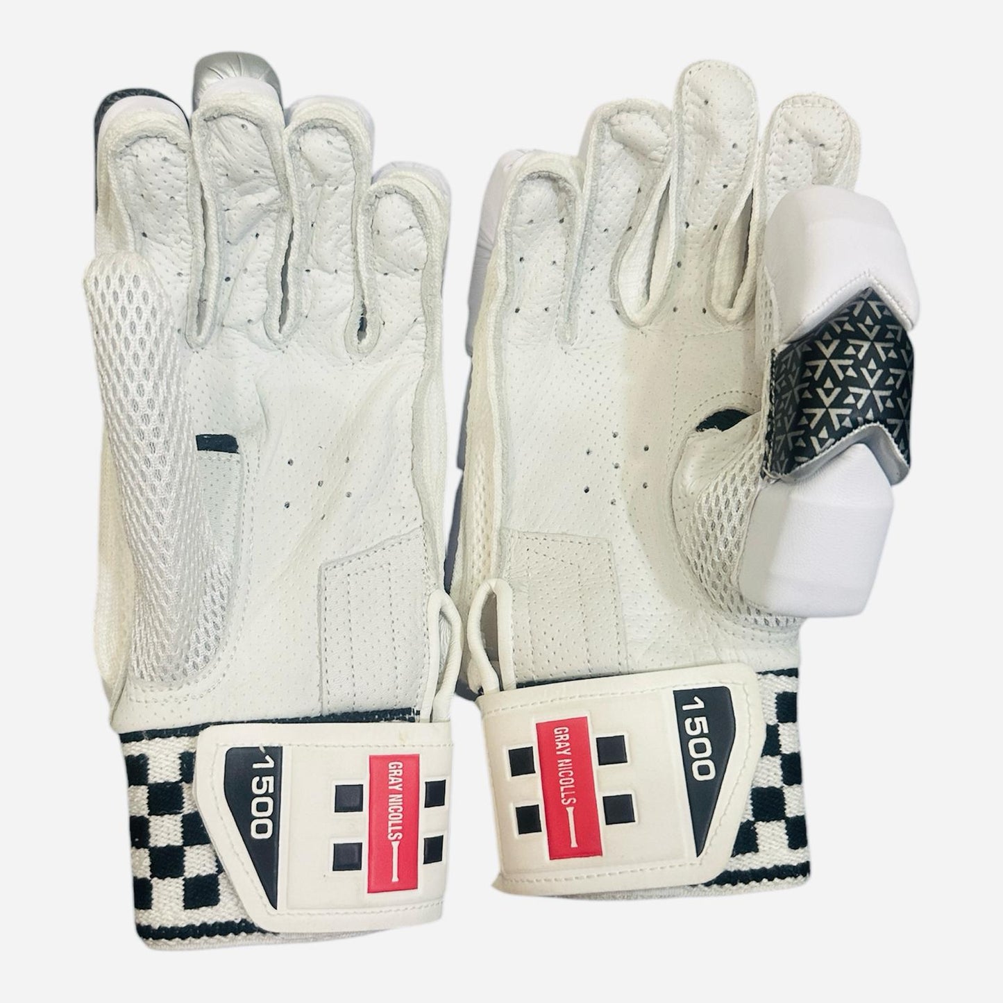 Gray Nicolls Shockwave 1500 Cricket Gloves